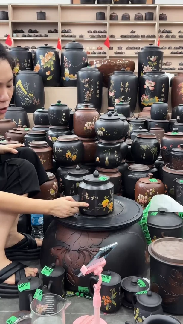 罐瑕疵茶叶罐  964  小蛮腰彩填