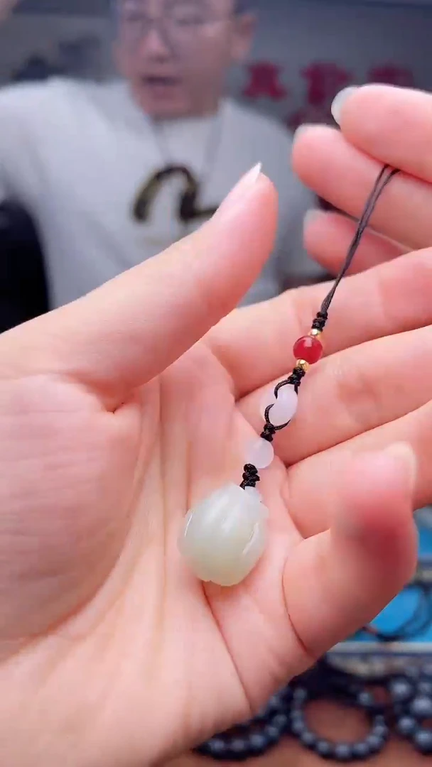 和田玉未镶嵌挂件1