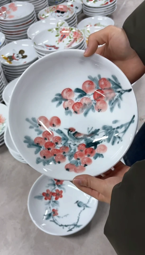 景德镇手绘釉中彩（食品级）圆深盘