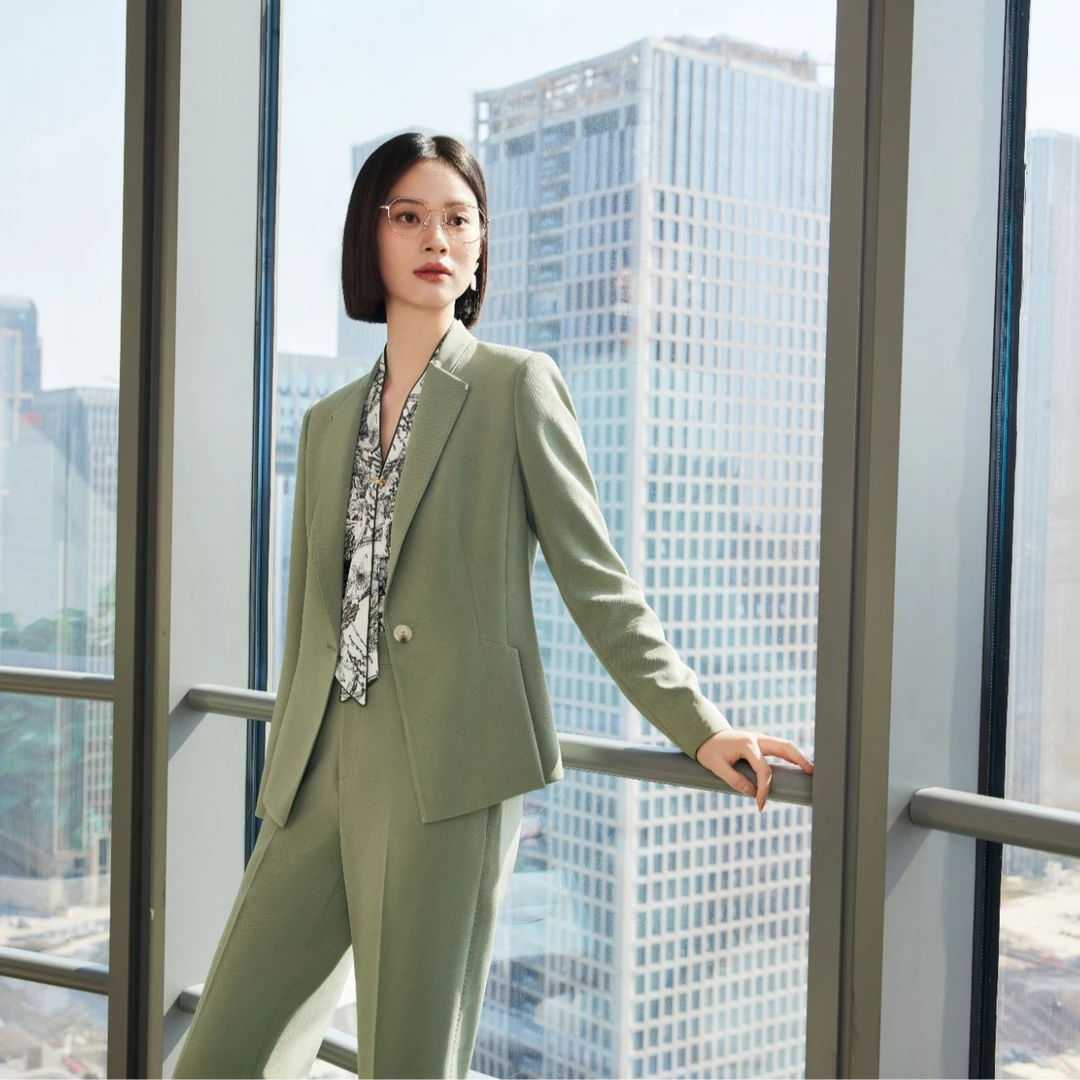赢智尚2025春新款月桂绿气质X型显瘦较短款西装外套女职场ZA02105