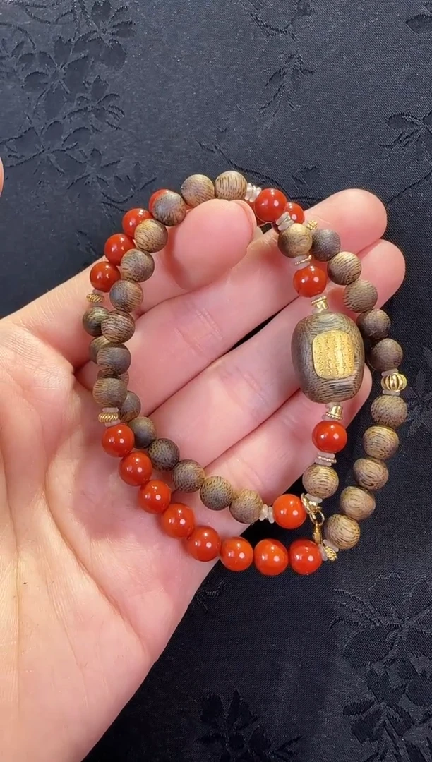 18K金镶嵌手串南红玛瑙双圈设计款