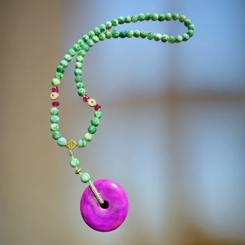 W199时尚经典精品项链 多样性发其一