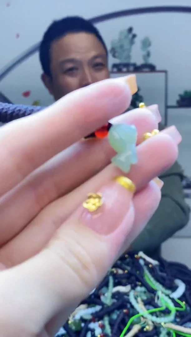 颈饰未镶嵌和田玉多样性发拍一发一