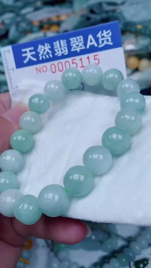 翡翠未镶嵌颈饰00005115