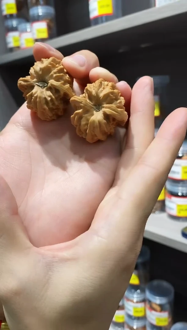 文玩核桃把件一***次微修曹大龙36
