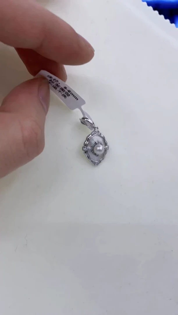 颈饰银S925镶嵌海水珍珠