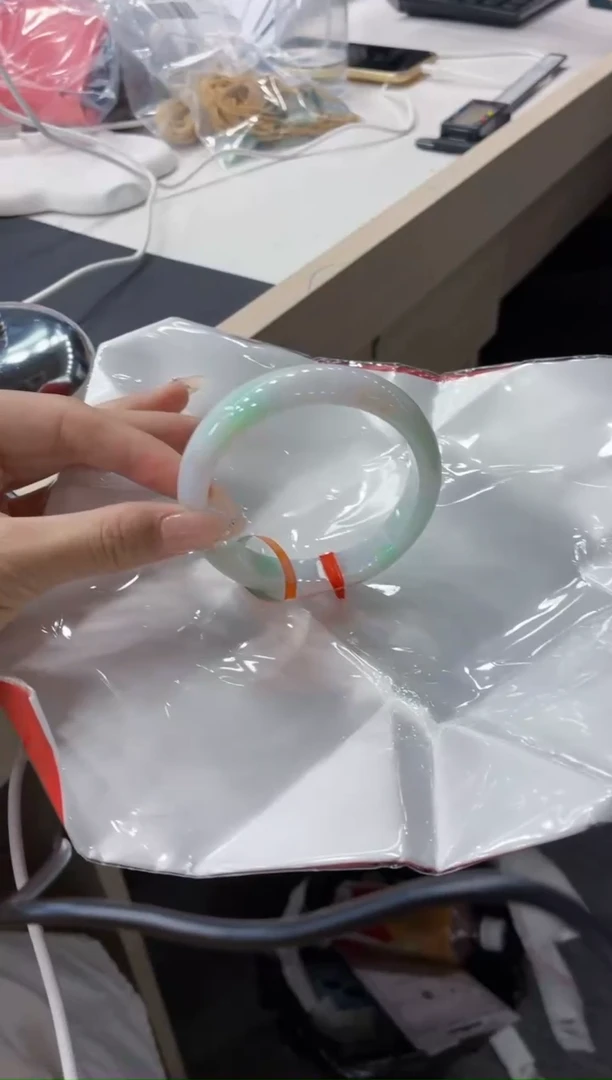 未镶嵌手镯翡翠9