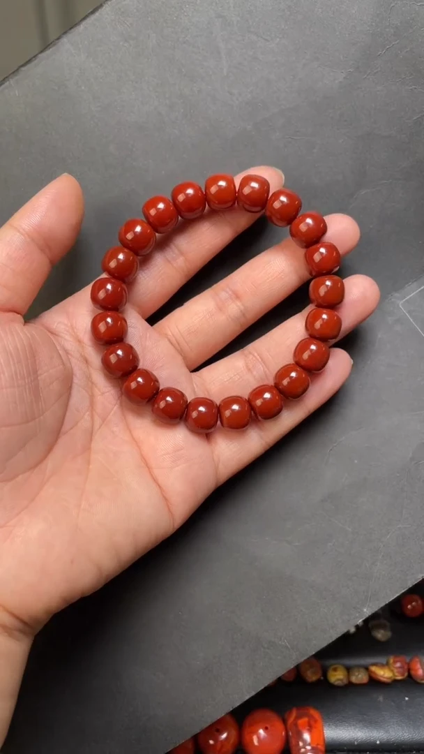 未镶嵌31南红玛瑙手串