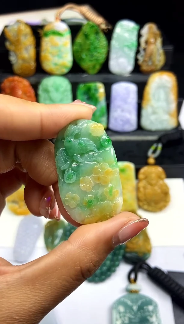 【闪购商品】定制翡翠未镶嵌翡翠A货