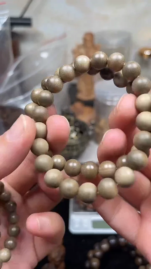 檀香木其他迈索尔1.0单圈阴沉，多样性发其一