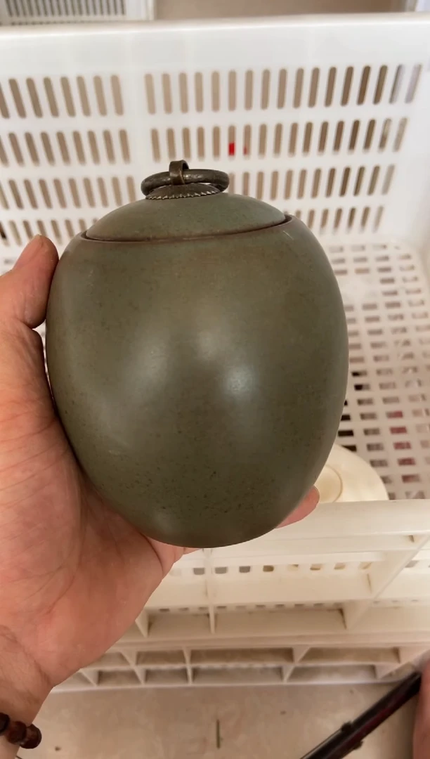 无运费险有瑕疵的摄影的产品有使用过的痕迹有点脏介意勿拍
