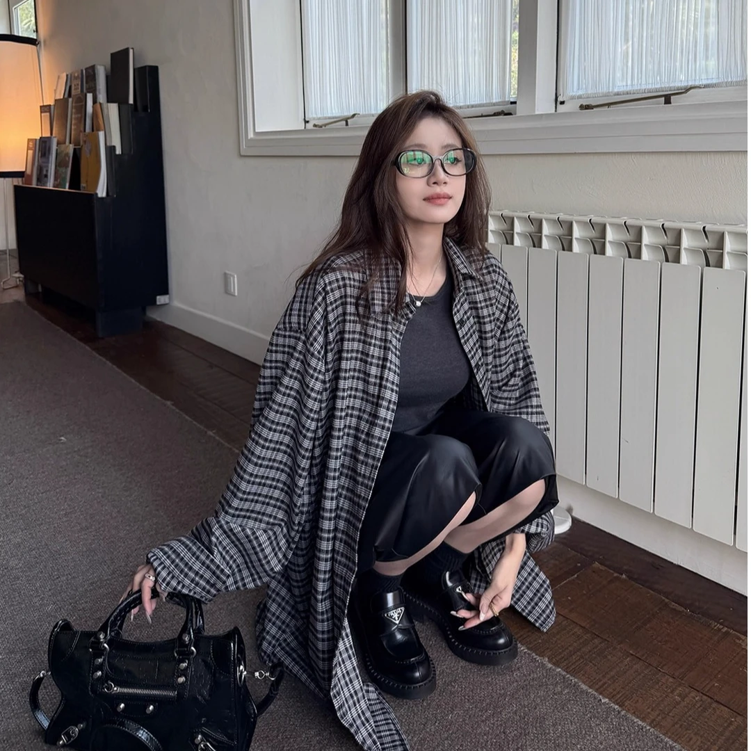 高端货~自带松弛感超宽松显瘦长袖磨毛格子衬衫女秋季中长款上衣