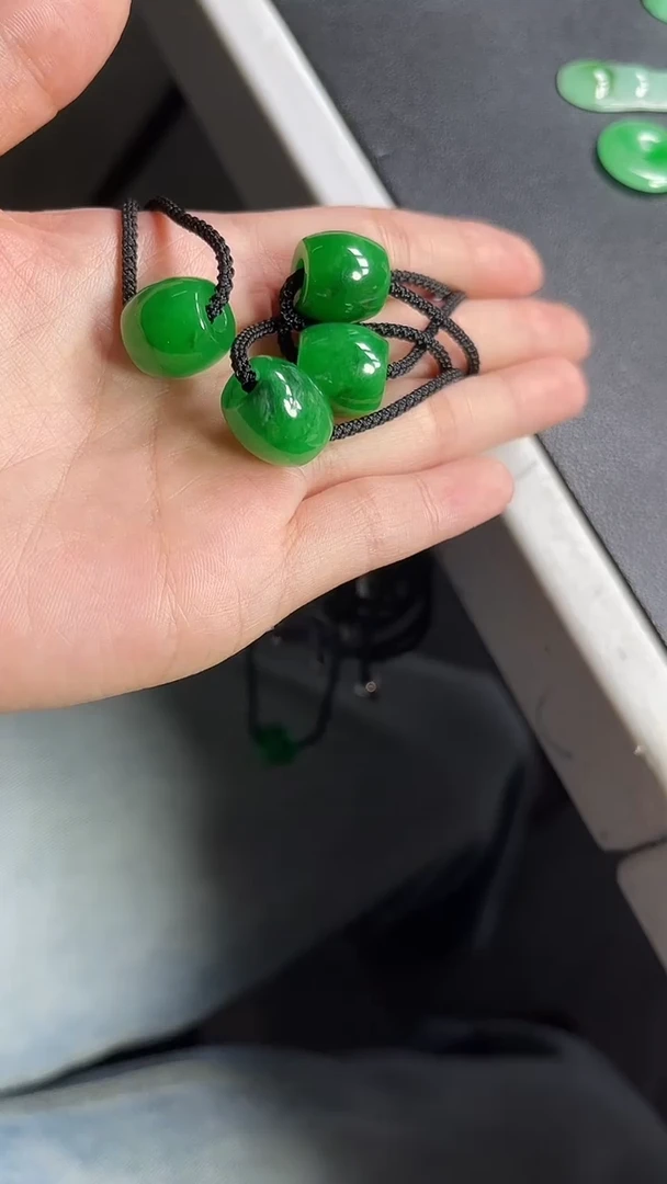 颈饰未镶嵌翡翠  所见即所得 一图一物