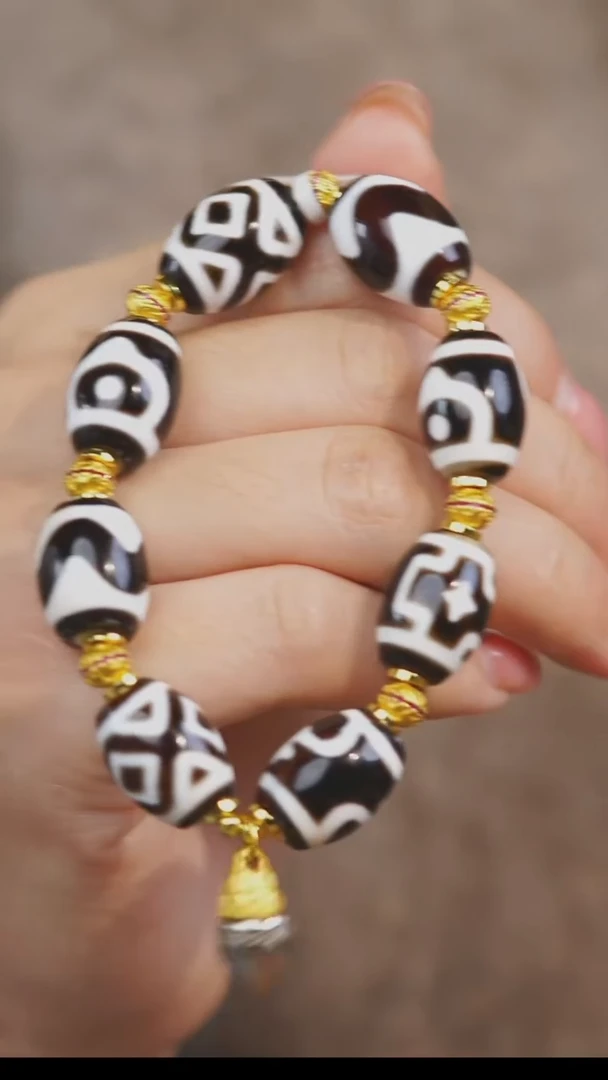 【闪购商品】玛瑙/玉髓手串未镶嵌多样性发一