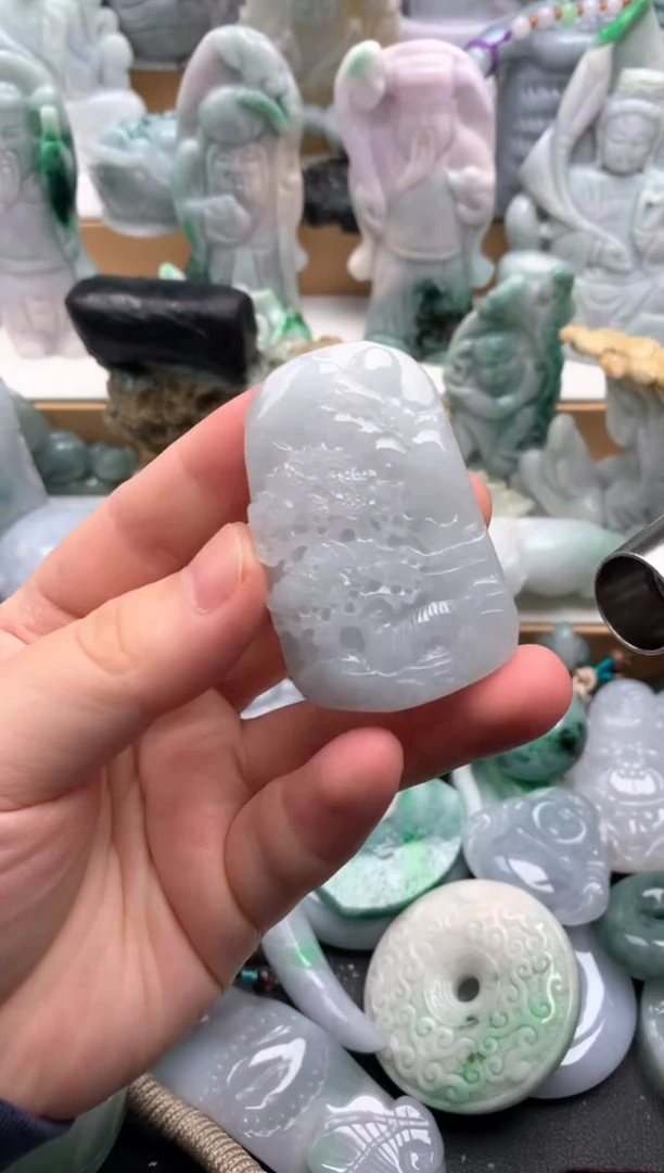 吊坠(不含链)未镶嵌翡翠1