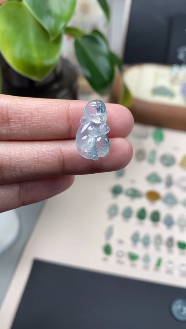 【闪购商品】翡翠颈饰未镶嵌翡翠冰种裸石