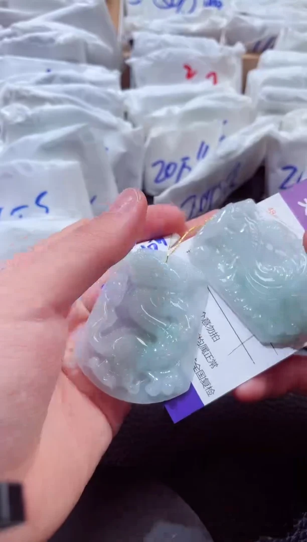 颈饰未镶嵌翡翠00006808