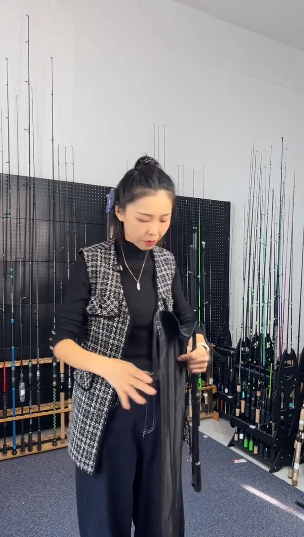 2.4m碳素黑色三节2.58米枪柄（瑕疵尾货竿，没有售后，介意勿拍）