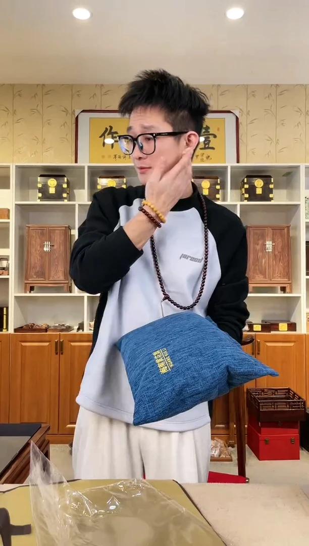 【闪购商品】黄花梨/降香黄檀枕头单只 颜色默认