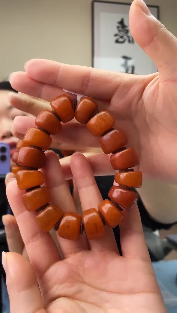 琥珀未镶嵌珠宝奇石T049 19微瑕植物珀假一罚十，多样性发一件