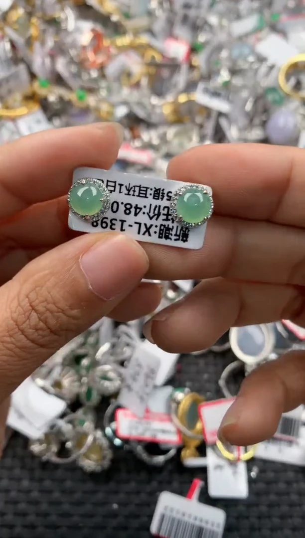 银S925镶嵌戒指翡翠666             8