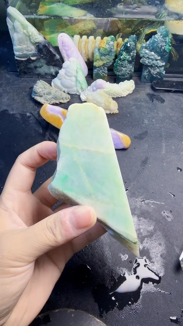 颈饰未镶嵌翡翠天然翡翠129