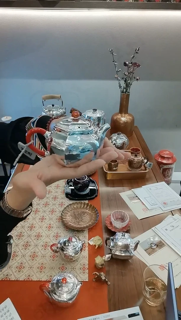 臻宝堂六面莲子壶