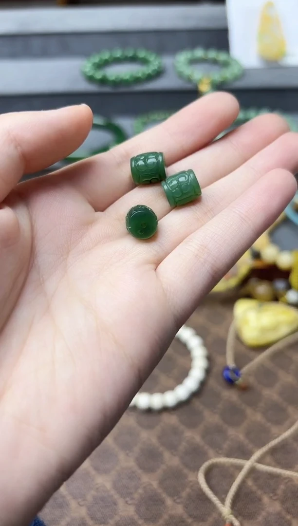 未镶嵌和田玉挂件和田玉桶珠配饰9*10mmZD