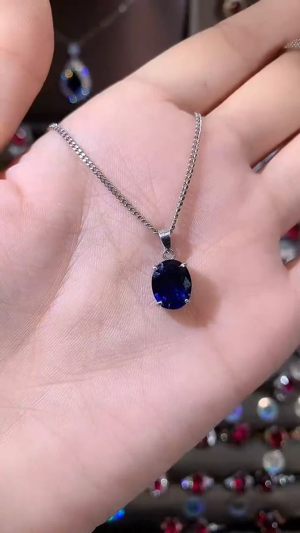 吊坠(赠链)蓝宝石银S925镶嵌810