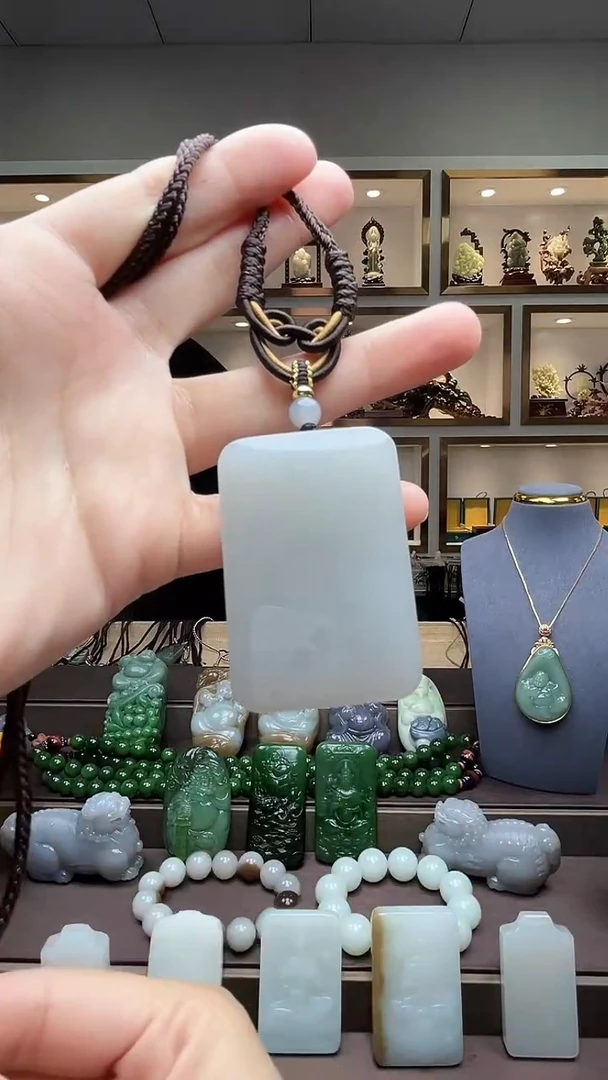 【闪购商品】和田玉挂件未镶嵌苏