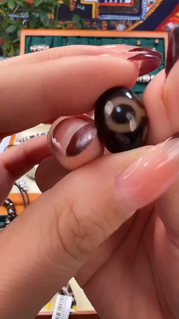 玛瑙/玉髓颈饰未镶嵌32.(微瑕)