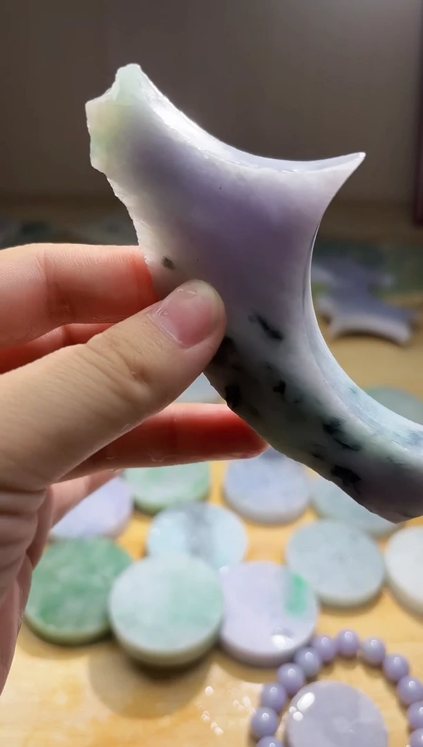 翡翠未镶嵌颈饰翡翠A货 姜谭538