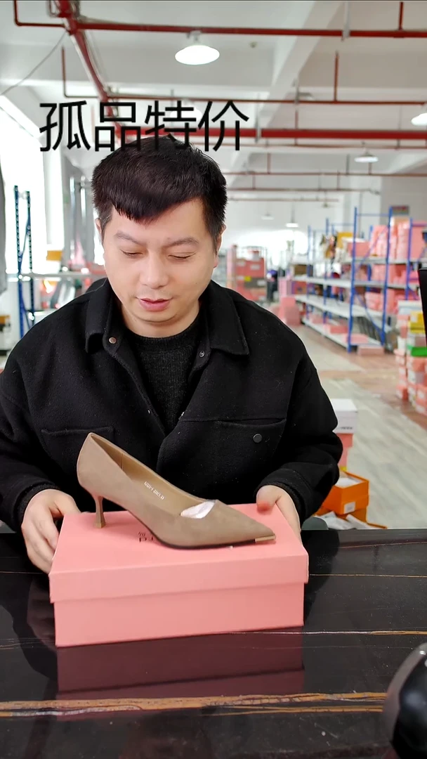 37码女鞋细跟高跟鞋