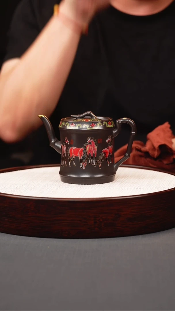 茶壶紫砂石黄珐琅彩八骏汲直