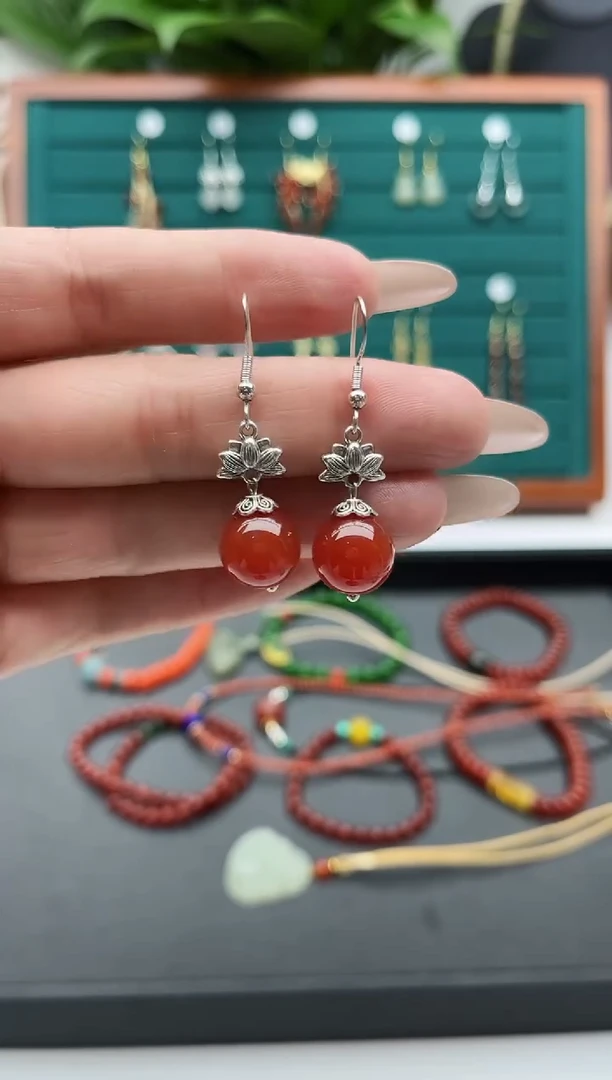 【闪购商品】南红玛瑙耳饰银S925镶嵌302