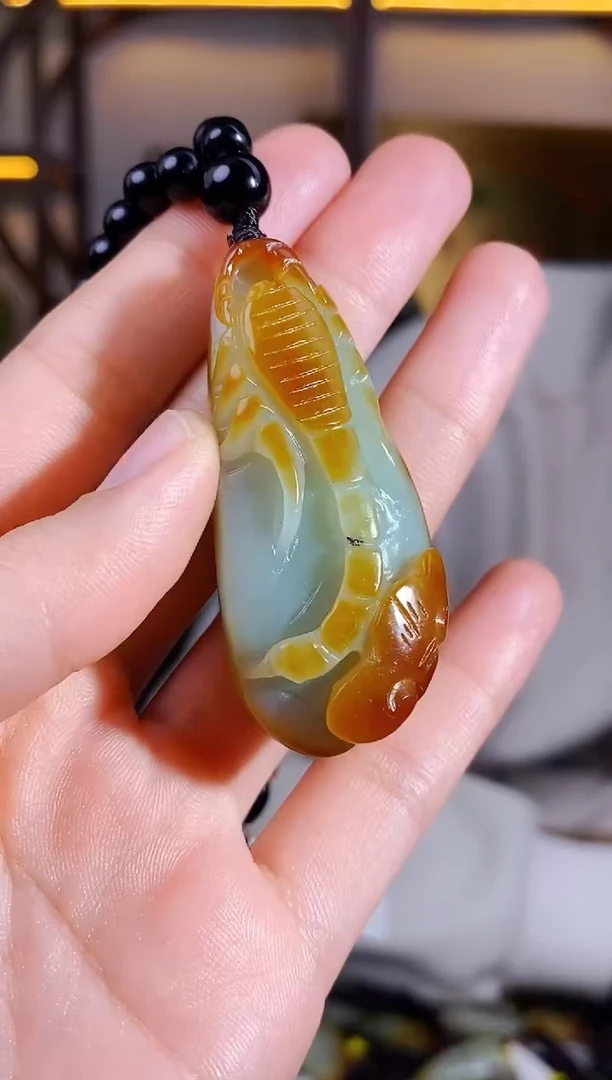 【闪购商品】和田玉颈饰未镶嵌1