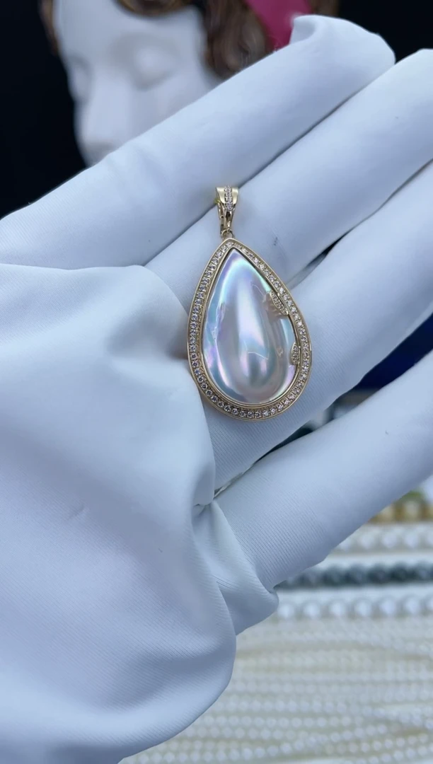 【闪购商品】拼合珍珠（马贝珠）吊坠(不含链)18K金镶嵌海水马贝吊坠