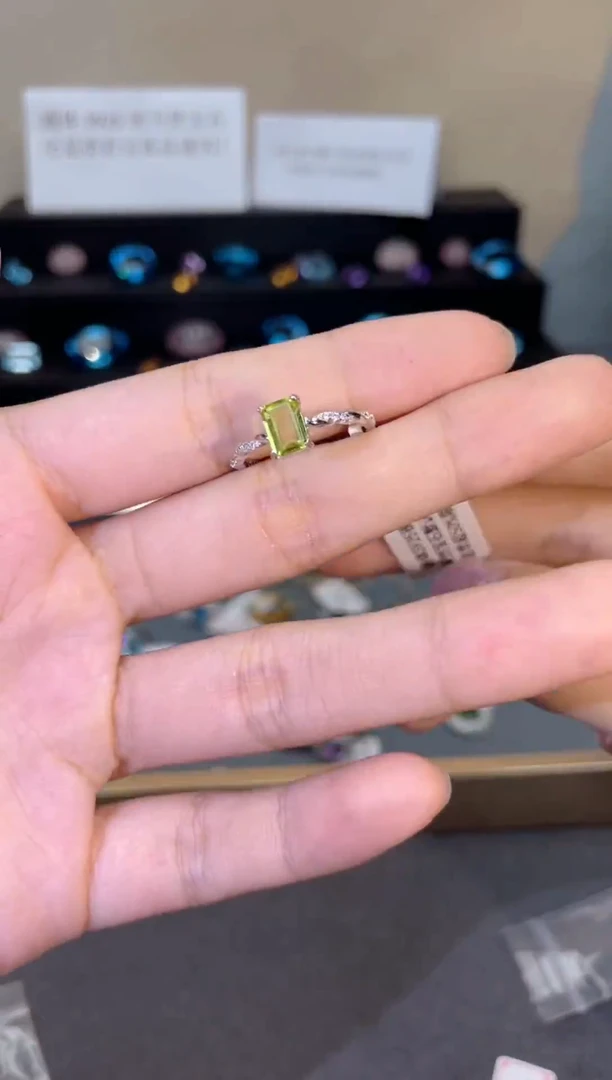 银S925镶嵌戒指橄榄石天然宝石