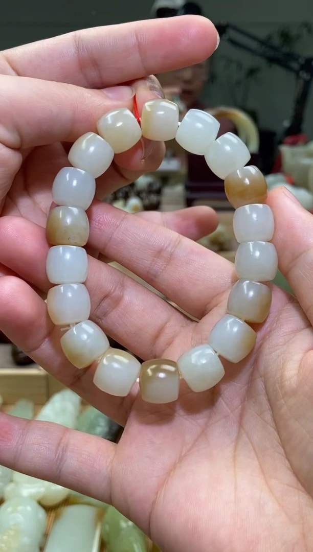 未镶嵌手串和田玉新疆和田玉老型珠手串 卡12