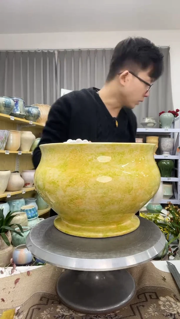 1.5花盆尺寸高：19    口： 25