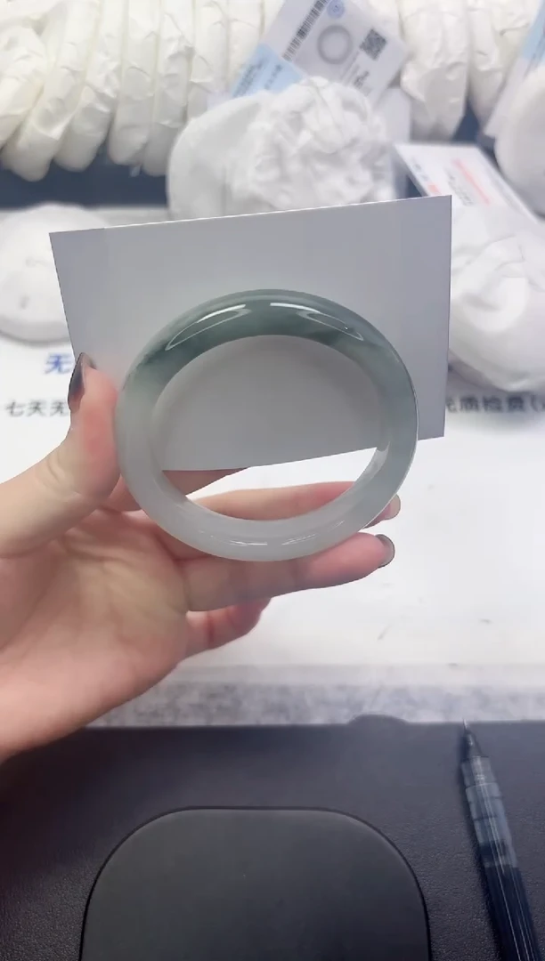 未镶嵌手镯石英质玉08-56.2