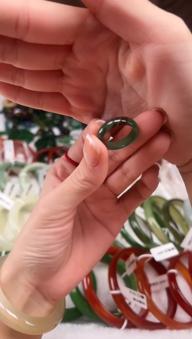 合金戒指玛瑙/玉髓无礼盒