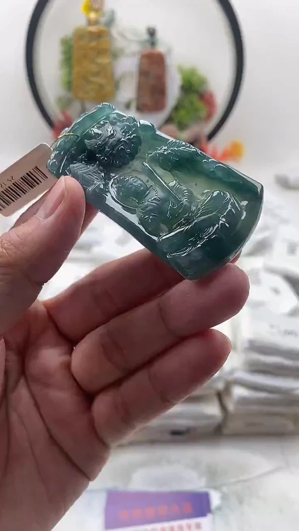 颈饰未镶嵌翡翠文殊