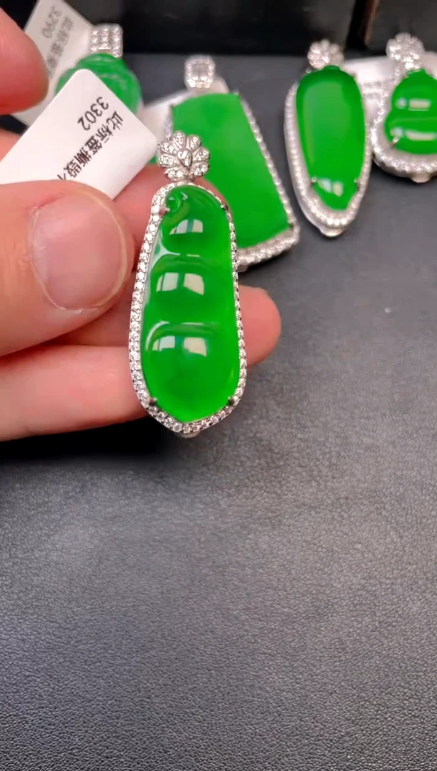 吊坠(不含链)银S925镶嵌翡翠吊坠