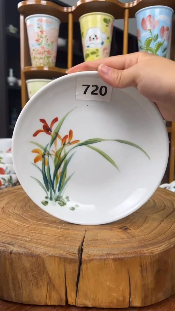 瓷片景德镇手绘釉中彩（食品级）浅盘720