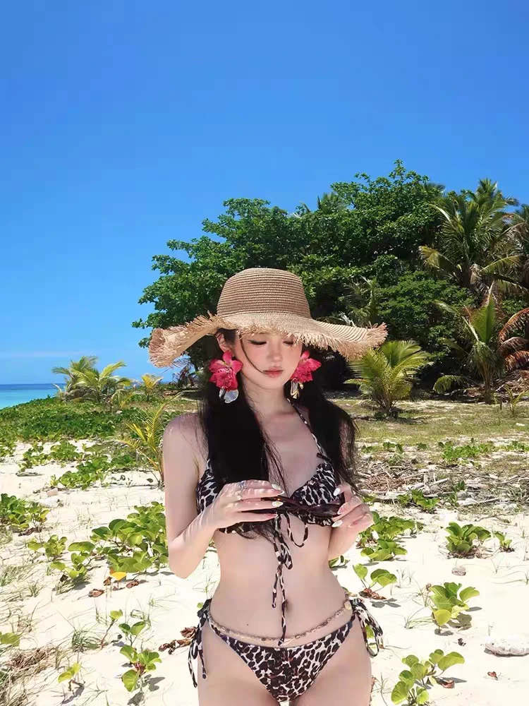 性感辣妹小胸豹纹系绳分体比基尼游泳衣女沙滩裙