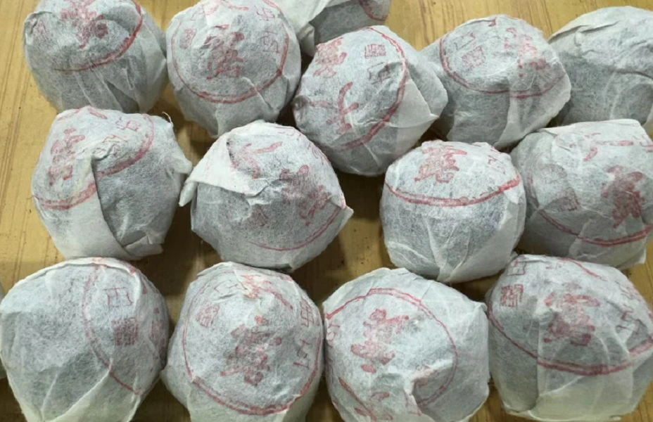 2024年天露龙珠普洱茶8g*23颗（生茶）
