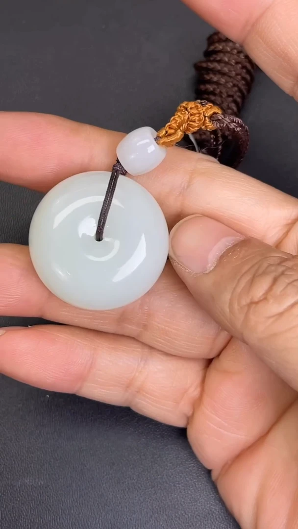 颈饰未镶嵌和田玉709009#新疆白玉厚装平安扣