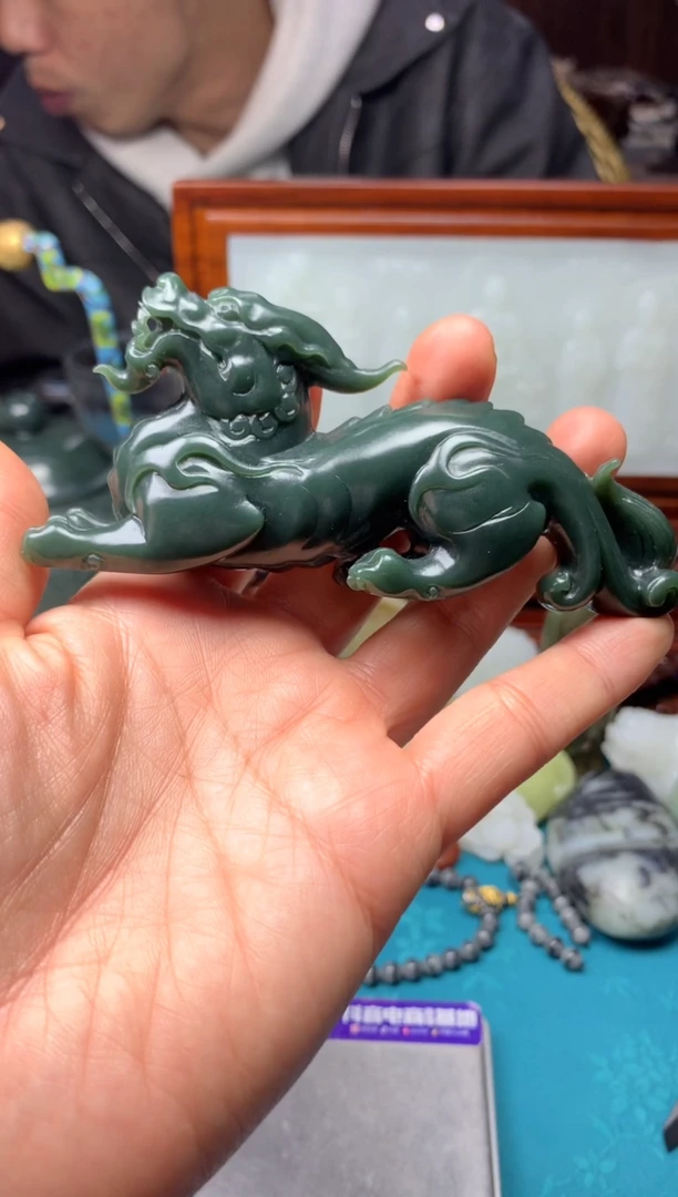 颈饰未镶嵌和田玉拍一发一