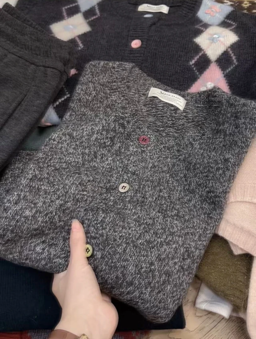 【反季清货6.11】七言家 高货花纱黑灰加厚毛衣开衫6